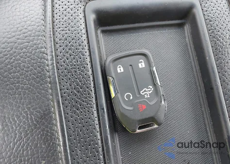 2020 GMC Sierra K1500 Denali z USA, uszkodzony, nr VIN 1GTU9FEL5LZ153261